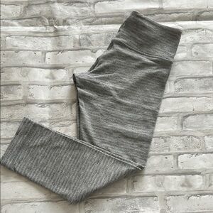 Lululemon Wunder Under Capri Leggings Sz-4